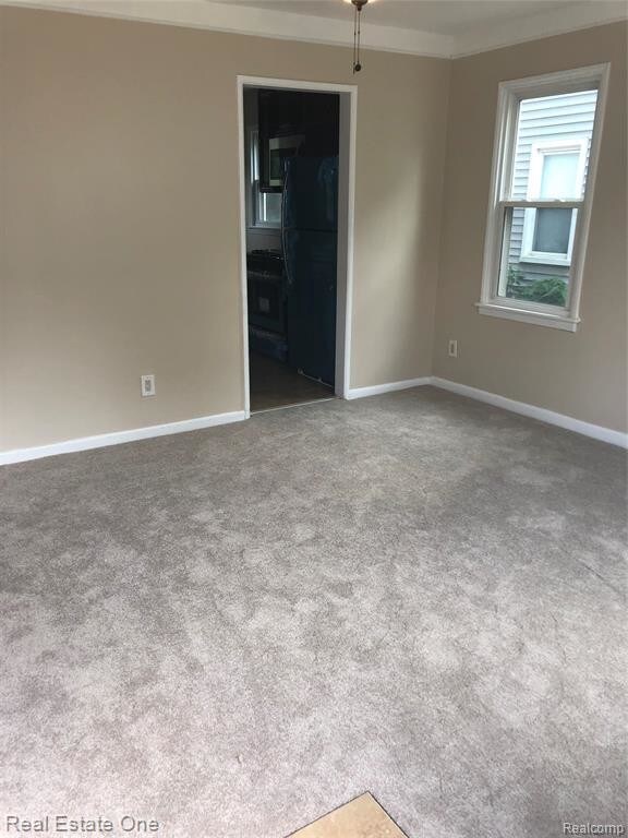 Foto del edificio - 24611 Lehigh St
