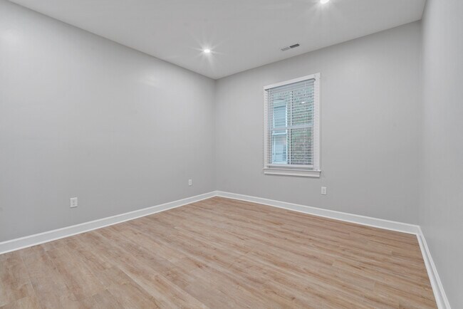 Dormitorio - 202 High St