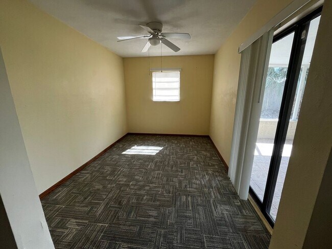 Foto del edificio - 2277 Pomeroy Rd