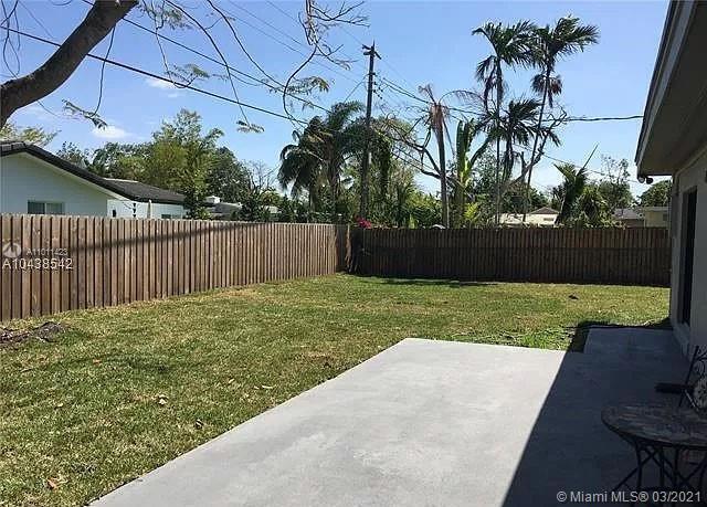 Building Photo - 8575 SW 125th St