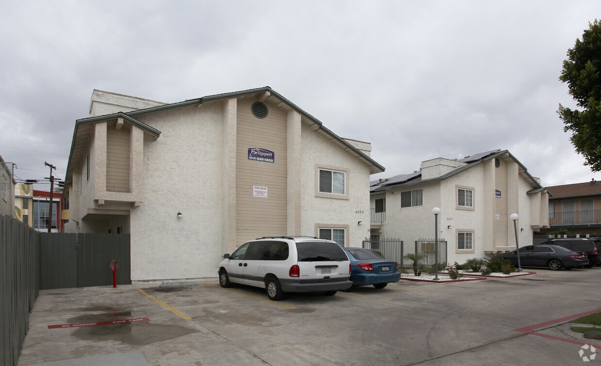Building Photo - 4054-& 4060 44th St