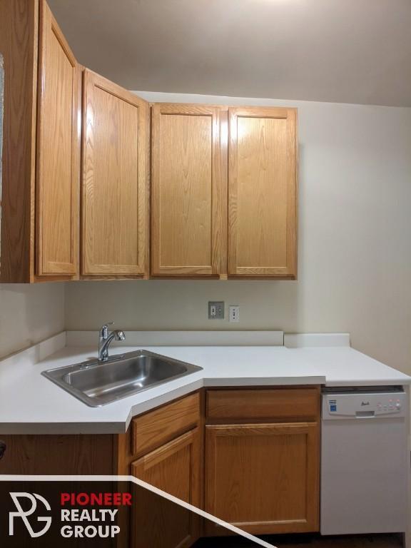 Building Photo - 1 bedroom in CHICAGO IL 60613