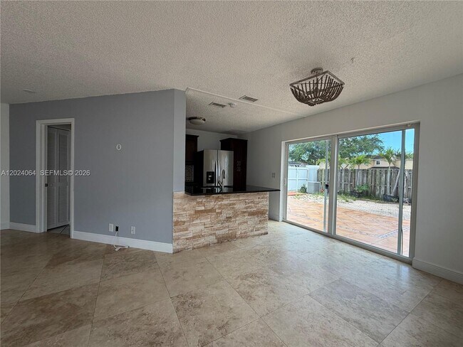 Foto del edificio - 17221 SW 142nd Ct