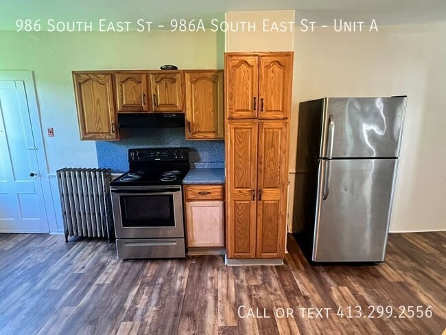 Photo - 986 S East St Apartment