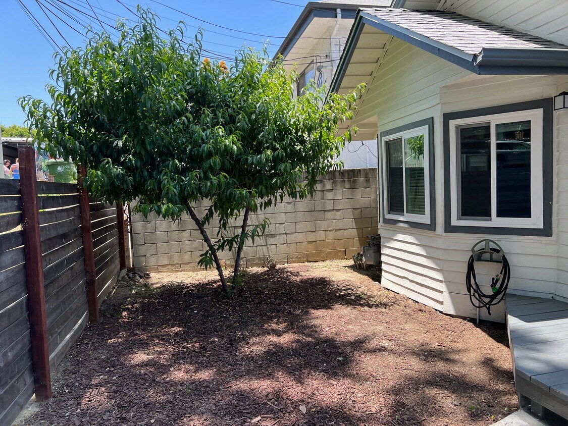Foto principal - 1729 Kent St