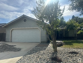 Building Photo - 1035 Cordelia Ct