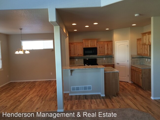 Building Photo - 3 br, 2.5 bath House - 2926 Denver Drive