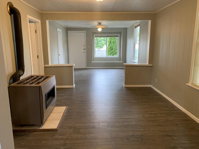 Foto del edificio - 3579 S G St