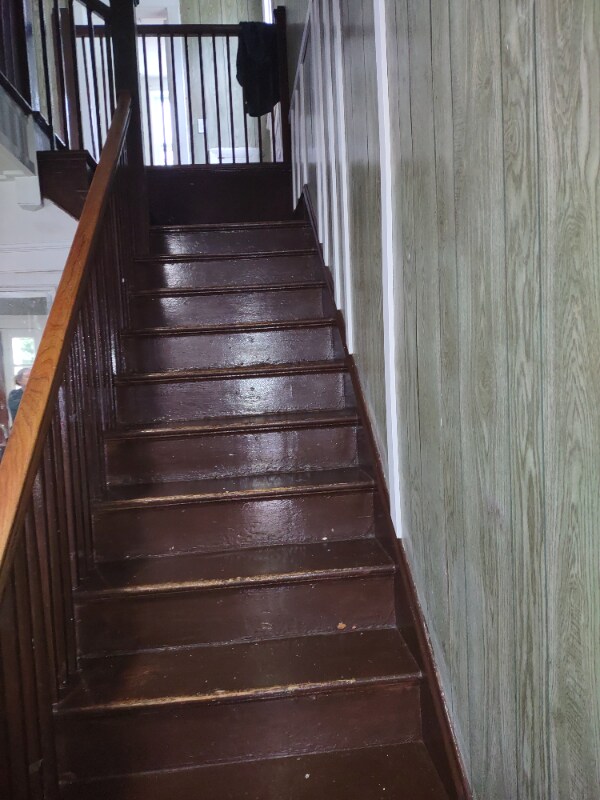 Foto del edificio - 744 Arnold Ave