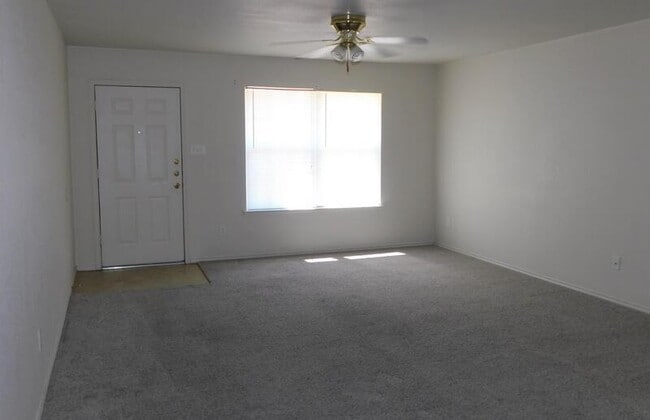 Foto del edificio - 301 A Crk