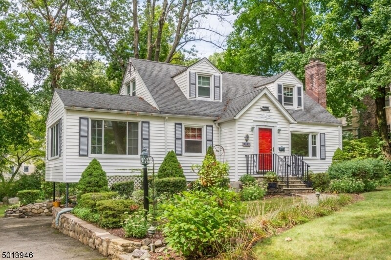 Foto principal - 329 Morris Ave