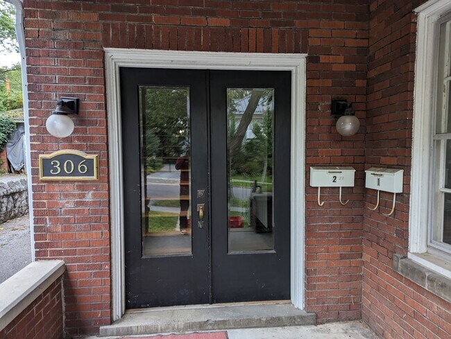 Common Front Entrance - 306 S Gill St