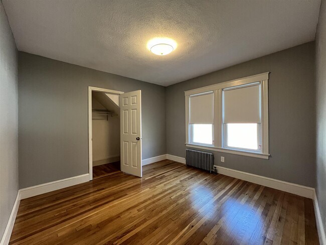 Foto del edificio - 65 Boston Ave