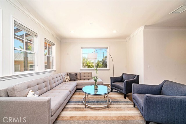 Foto del edificio - 1217 Olive Ln