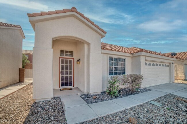Foto del edificio - 2542 N Grand Basin Dr