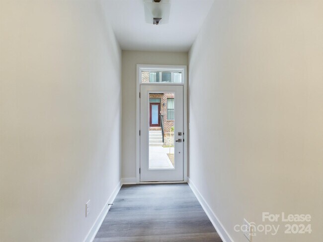 Foto del edificio - 3046 Terroir Ln