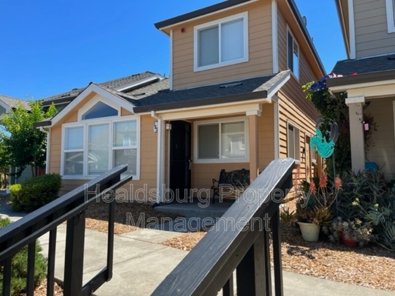 Primary Photo - 103 Treadway Ct