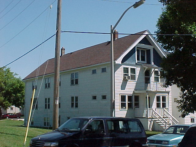 Building Photo - 9032 W Mitchell St