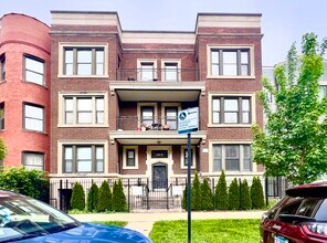 Building Photo - 4619 S Michigan Ave