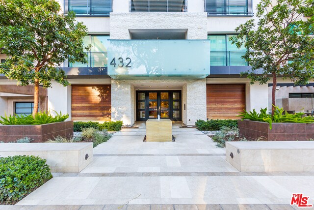 Foto del edificio - 432 N Oakhurst Dr
