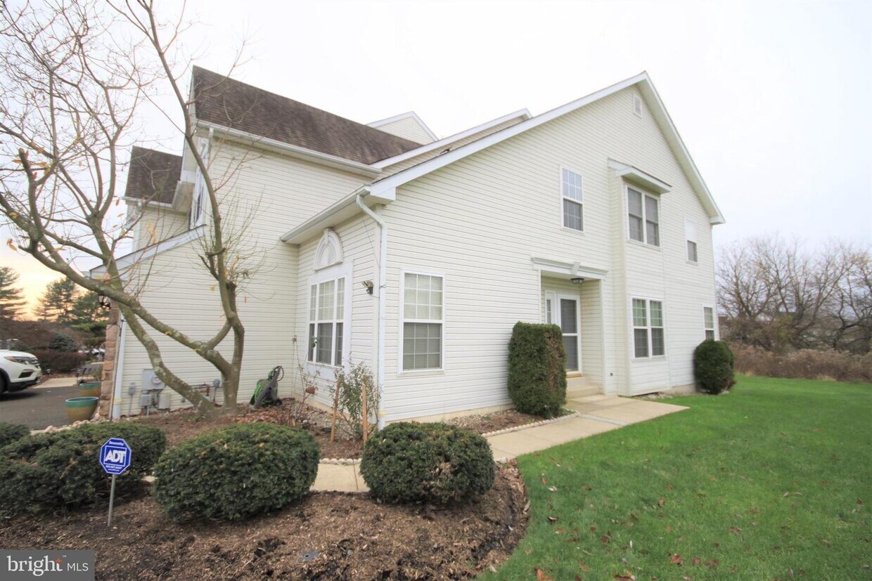 97 Kulp Rd W, Chalfont, PA 18914 Townhome Rentals in Chalfont PA