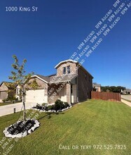 Building Photo - 1000 King St