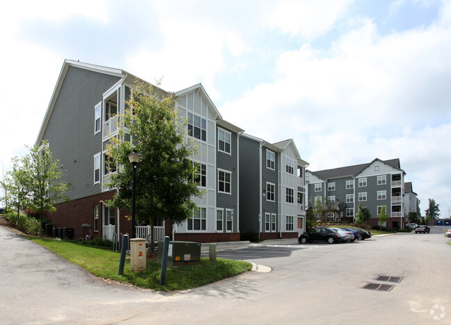 Building Photo - Landings at Winmore Apartments