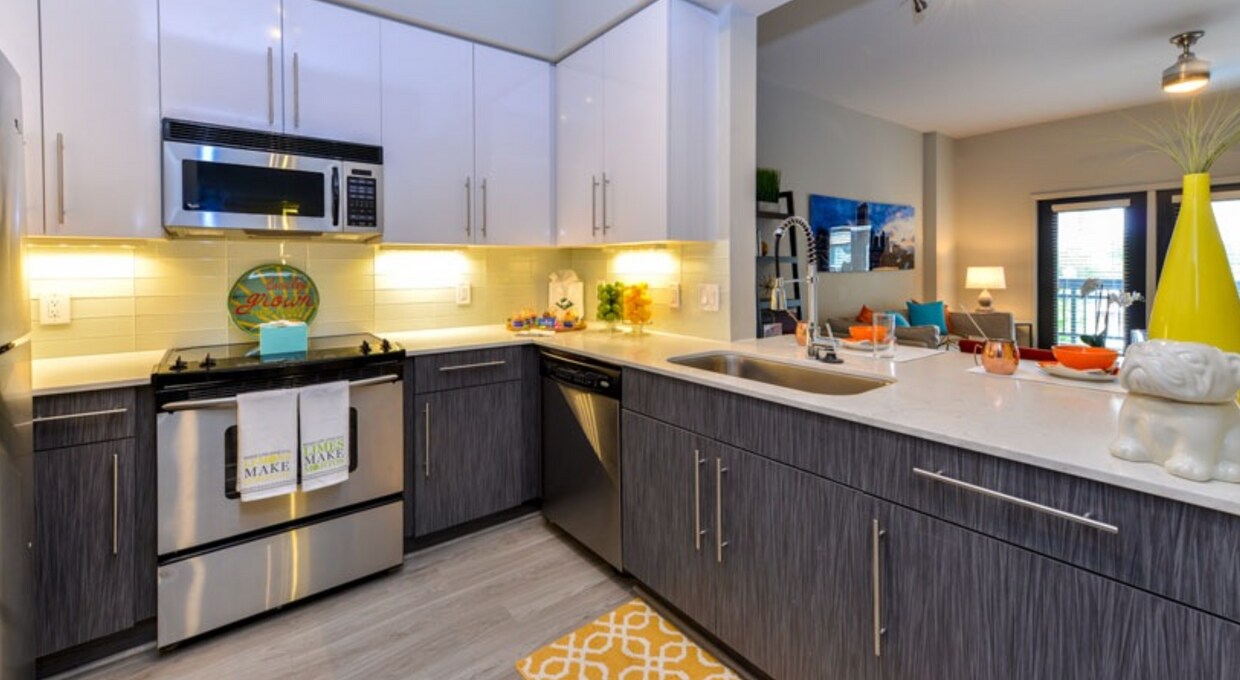 Foto principal - 590 Piedmont Ave NE
