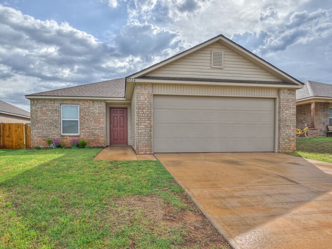 Foto del edificio - Home Close to Surrey Hills + 3 bedrooms