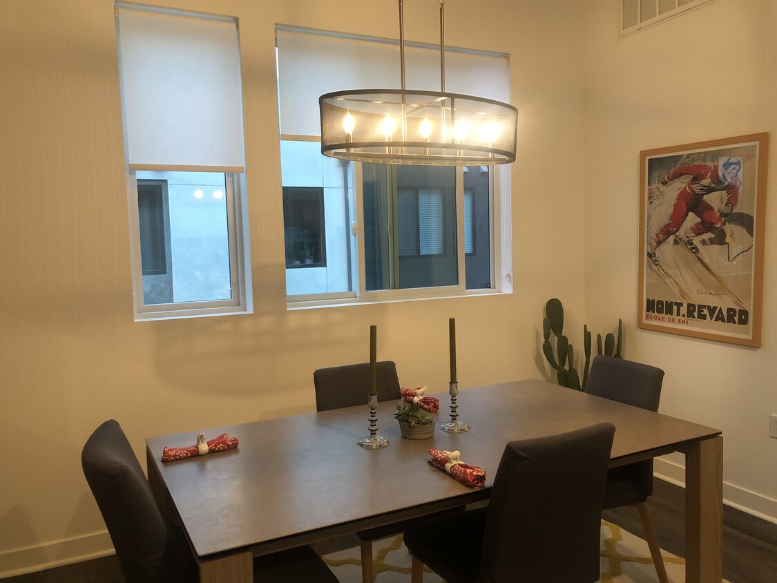 Dining Room - 293 Dockside Ln