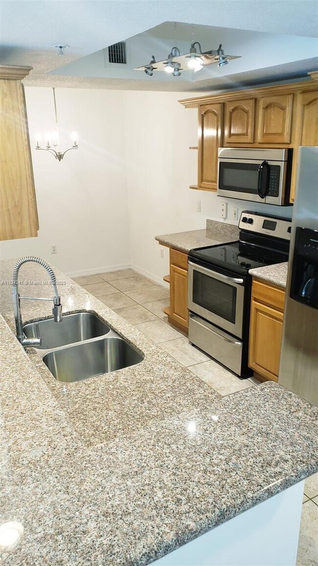 Foto del edificio - 3530 SW 22nd St
