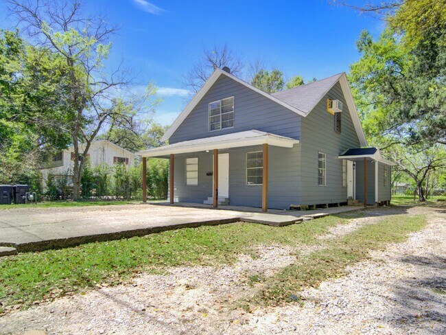 Foto del edificio - 313 N Beauregard St