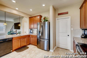 Building Photo - 3355 Putnam Fields