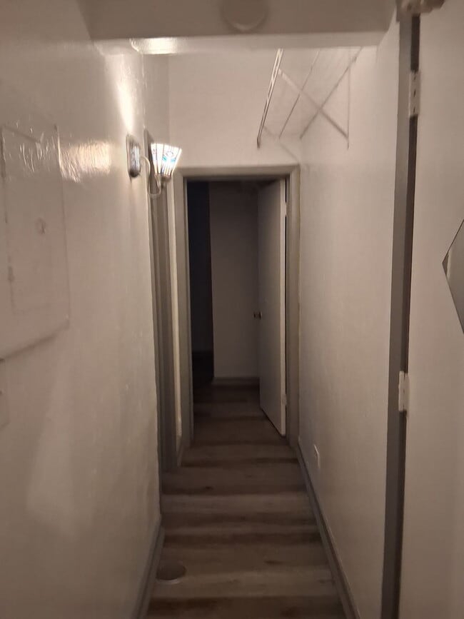 Building Photo - 3920 N Broadway