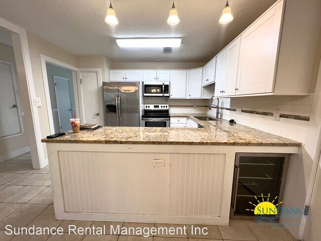Foto del edificio - 3 br, 2 bath House - 1120 Coral Drive