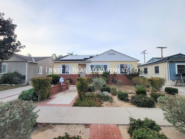 Building Photo - 6916 E. Peabody-