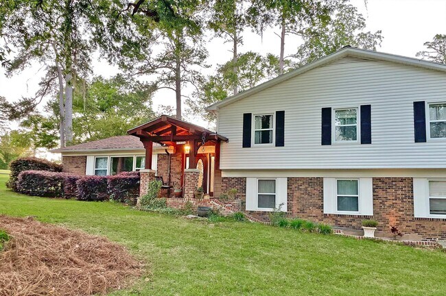 Building Photo - 3086 Waterford Dr
