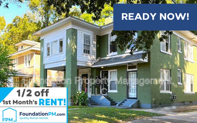 Foto principal - 1756 Lawrence Ave