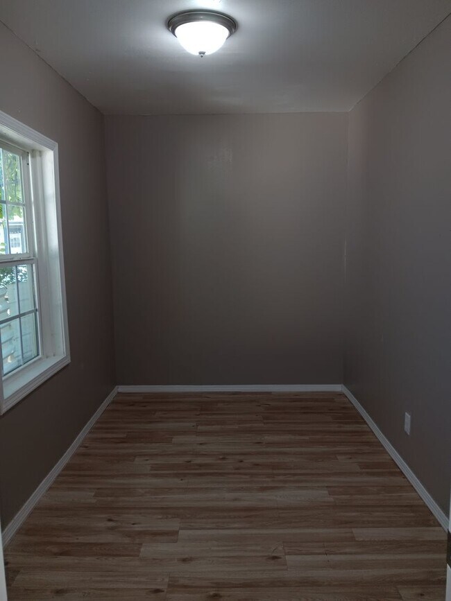 Foto del edificio - Charming 2 Bedroom Rent to Own Home!!