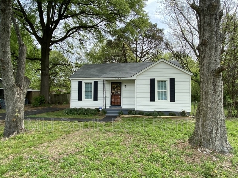 Primary Photo - 3206 Benjestown Rd