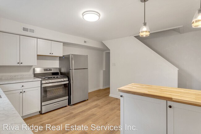 Building Photo - 3 br, 2 bath House - 5229 Natrona Way