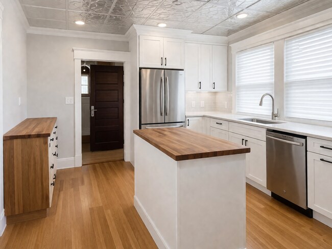 Foto del edificio - 1595 Blair Ave