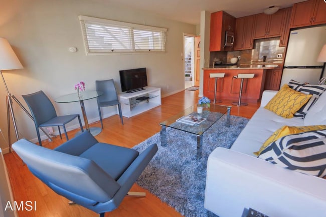 Building Photo - 1 br, 1 bath House - 4011 19th Street