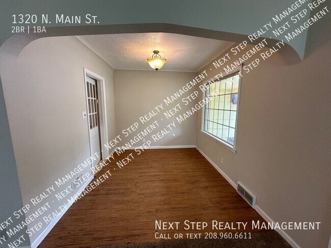 Building Photo - 2 Bed 1 Bath - Old Town Meridian NO SECURI...