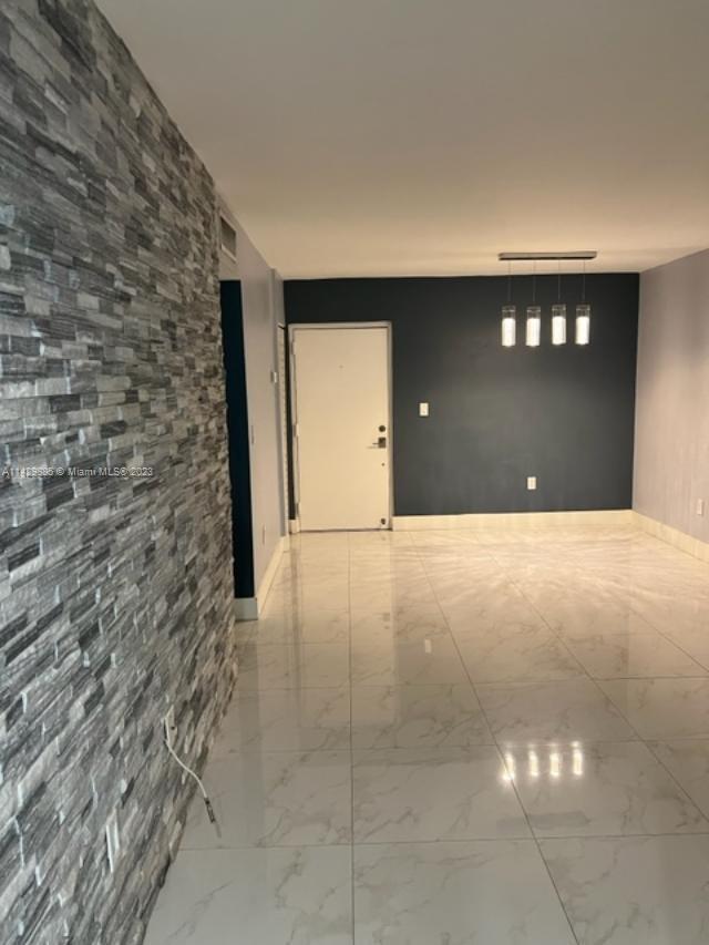 Foto del edificio - 9411 SW 4th St