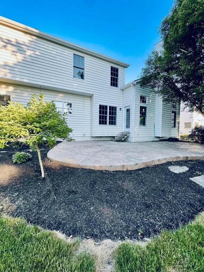 Foto del edificio - 7492 Fairfield Lakes Dr