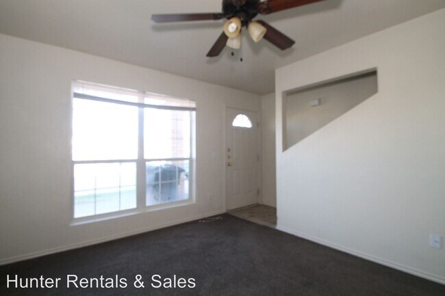 Building Photo - 4204 Jeff Scott Dr