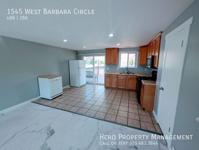 Building Photo - 1545 Barbara Cir