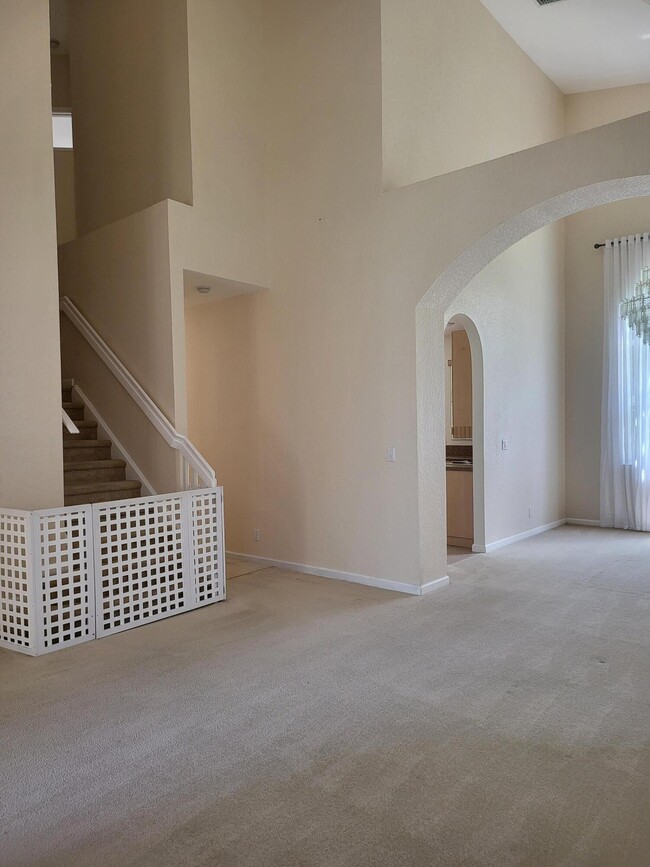 Foto del edificio - 6235 Arlington Way