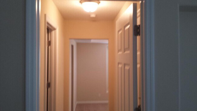 Foto del edificio - 3 Bed 2.5 Bath Tech Savy Corner Townhouse in Windermere